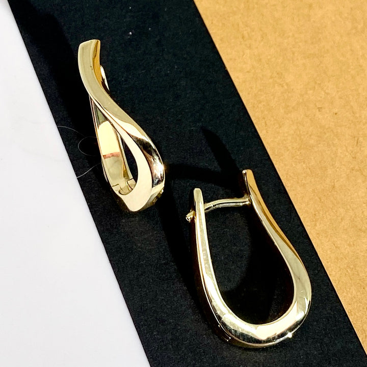 S Curve Yellow Hinged Earring